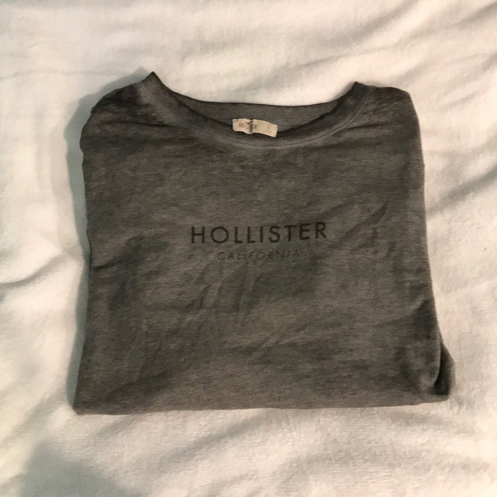 Hollister Crew Neck
